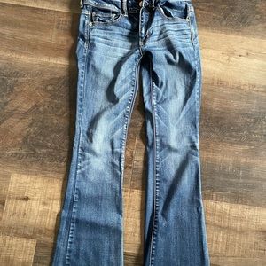 American eagle “kick boot” jeans